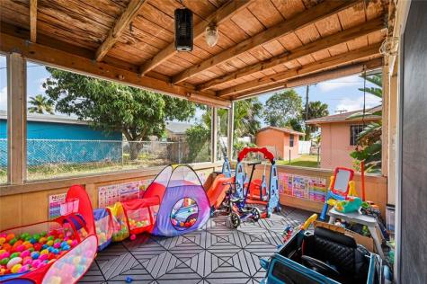 3420 E Avenue H E Riviera Beach FL 33404
