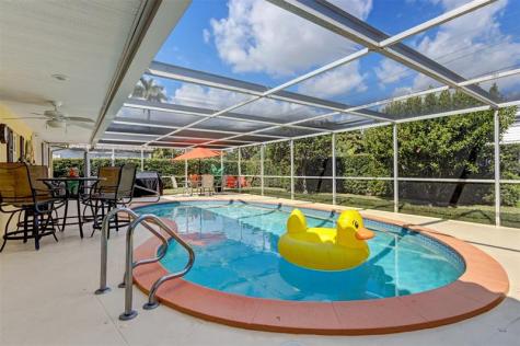1017 NE 4th Street Hallandale Beach FL 33009