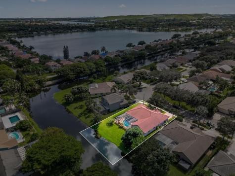 3919 NW 57th Street Coconut Creek FL 33073