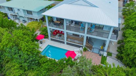 239 W Seaview Drive Duck Key FL 33050