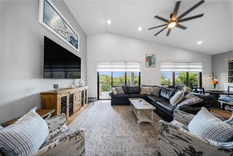 239 W Seaview Drive Duck Key FL 33050