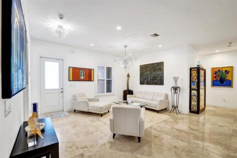 517 NE 11th Avenue Fort Lauderdale FL 33301