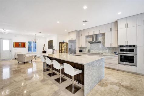 517 NE 11th Avenue Fort Lauderdale FL 33301