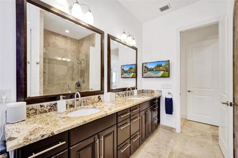 517 NE 11th Avenue Fort Lauderdale FL 33301