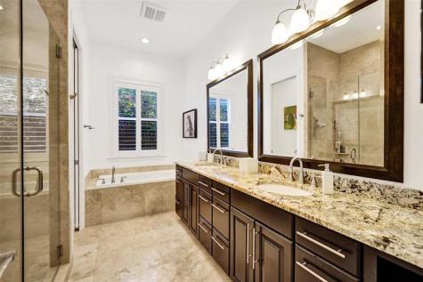 517 NE 11th Avenue Fort Lauderdale FL 33301