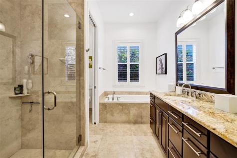 517 NE 11th Avenue Fort Lauderdale FL 33301