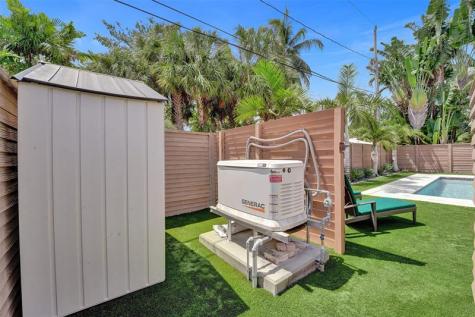 517 NE 11th Avenue Fort Lauderdale FL 33301