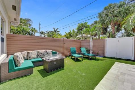 517 NE 11th Avenue Fort Lauderdale FL 33301
