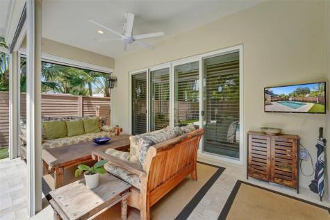 517 NE 11th Avenue Fort Lauderdale FL 33301