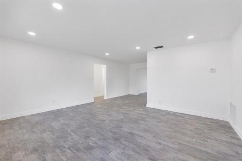 370 S Golf Boulevard Pompano Beach FL 33064