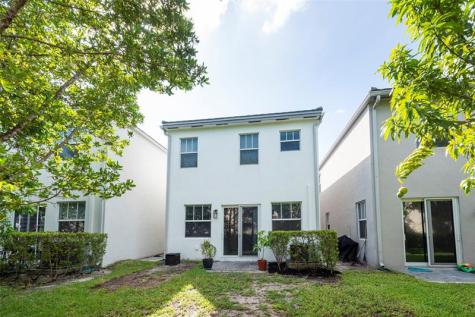 4731 NW 48th Terrace Tamarac FL 33319