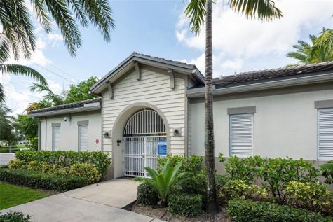 4731 NW 48th Terrace Tamarac FL 33319