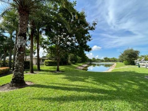 4731 NW 48th Terrace Tamarac FL 33319