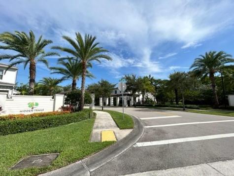 4731 NW 48th Terrace Tamarac FL 33319