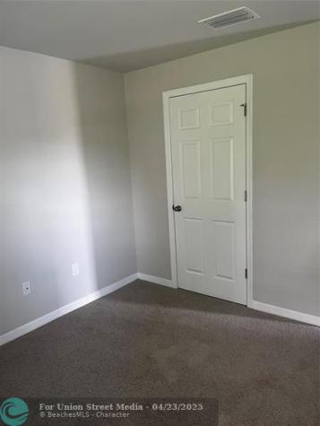 4021 35TH Street Lehigh Acres FL 33976