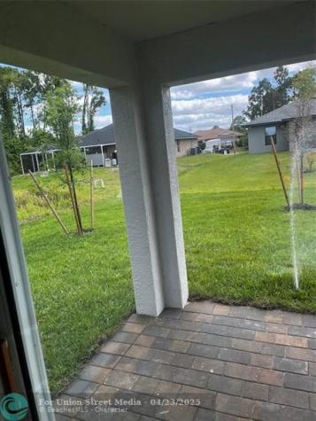 4021 35TH Street Lehigh Acres FL 33976