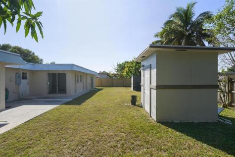 7907 NW 66th Terrace Tamarac FL 33321