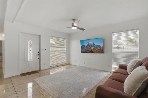 7907 NW 66th Terrace Tamarac FL 33321