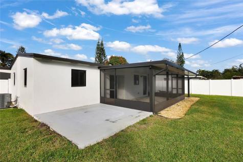 6374 SW 2nd Street Margate FL 33068