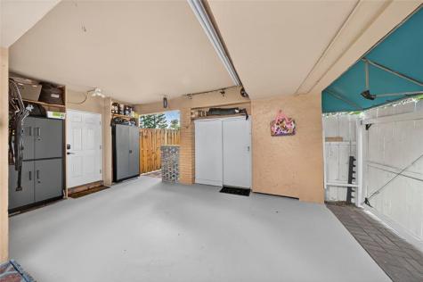 40 SW 9th Court Pompano Beach FL 33060
