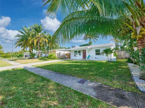 5208 NE 2nd Avenue Oakland Park FL 33334