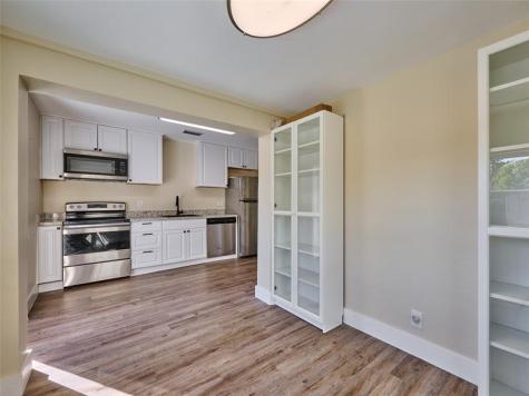 5208 NE 2nd Avenue Oakland Park FL 33334