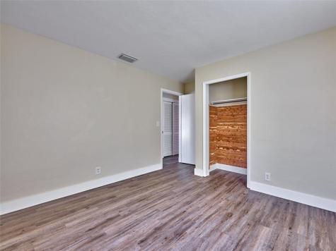 5208 NE 2nd Avenue Oakland Park FL 33334