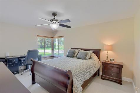 661 Deer Creek Hollows Circle Deerfield Beach FL 33442