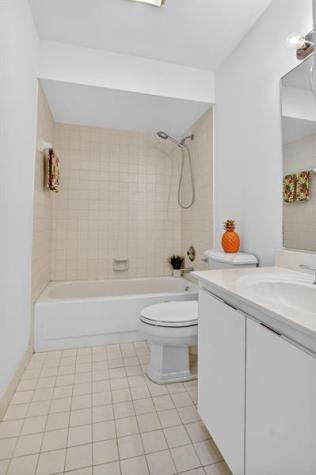 661 Deer Creek Hollows Circle Deerfield Beach FL 33442