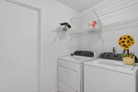 661 Deer Creek Hollows Circle Deerfield Beach FL 33442