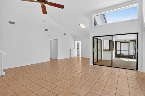 661 Deer Creek Hollows Circle Deerfield Beach FL 33442