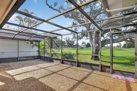661 Deer Creek Hollows Circle Deerfield Beach FL 33442
