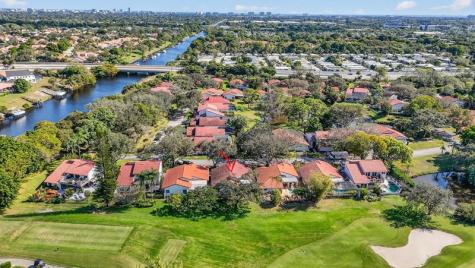 661 Deer Creek Hollows Circle Deerfield Beach FL 33442
