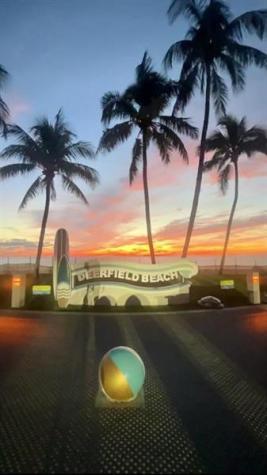 661 Deer Creek Hollows Circle Deerfield Beach FL 33442