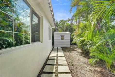 4731 NE 13 Avenue Oakland Park FL 33334