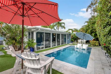 390 NE 10th Avenue Fort Lauderdale FL 33301