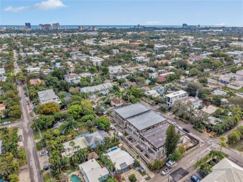 390 NE 10th Avenue Fort Lauderdale FL 33301