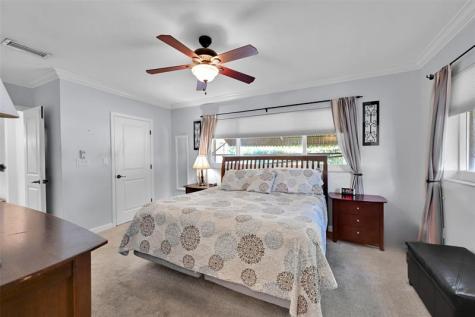 4401 NE 18th Avenue Oakland Park FL 33334