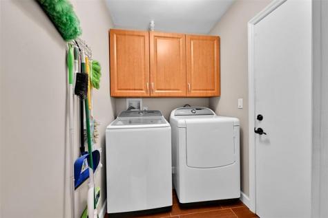 4401 NE 18th Avenue Oakland Park FL 33334
