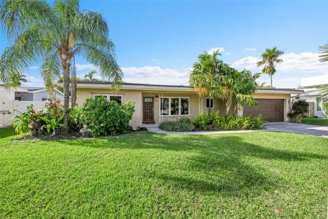 4401 NE 18th Avenue Oakland Park FL 33334