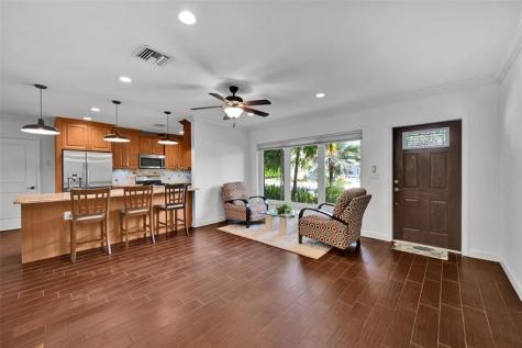4401 NE 18th Avenue Oakland Park FL 33334