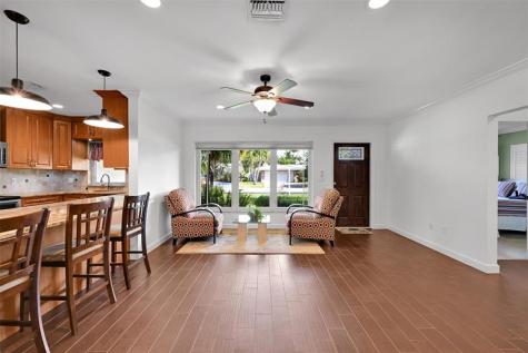 4401 NE 18th Avenue Oakland Park FL 33334