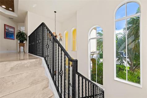 2637 NE 28th Court Lighthouse Point FL 33064