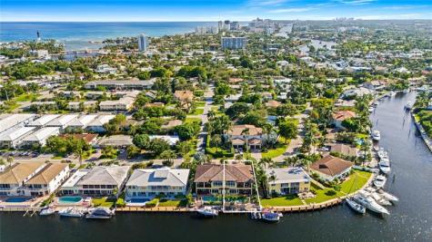 2637 NE 28th Court Lighthouse Point FL 33064