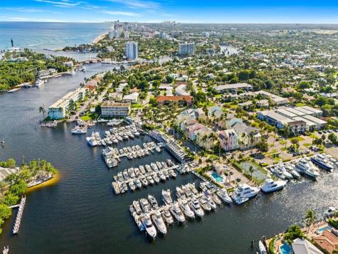 2637 NE 28th Court Lighthouse Point FL 33064