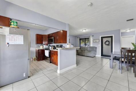 6400 Coolidge Street Hollywood FL 33024