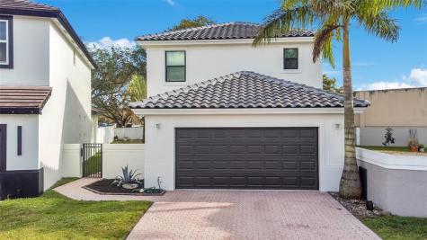6992 SW 148th Lane Davie FL 33331
