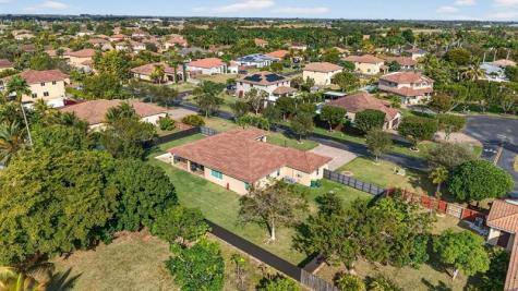 1528 NW 21st Street Homestead FL 33030