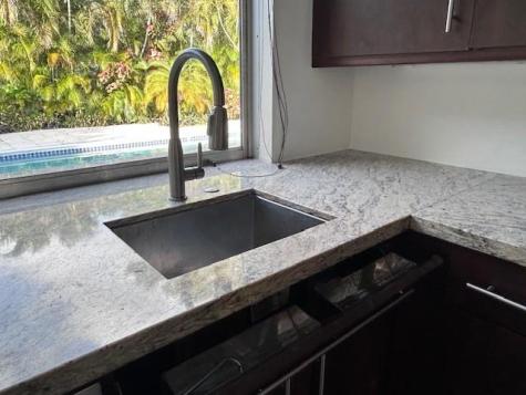2031 NW 39th Court Oakland Park FL 33309