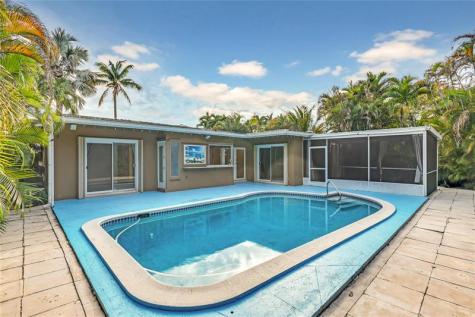 2031 NW 39th Court Oakland Park FL 33309
